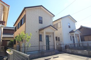 稲葉町戸建借家B棟の物件外観写真